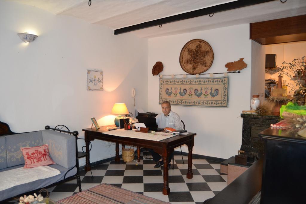Su Cantaru Guesthouse Villanova Monteleone Luaran gambar